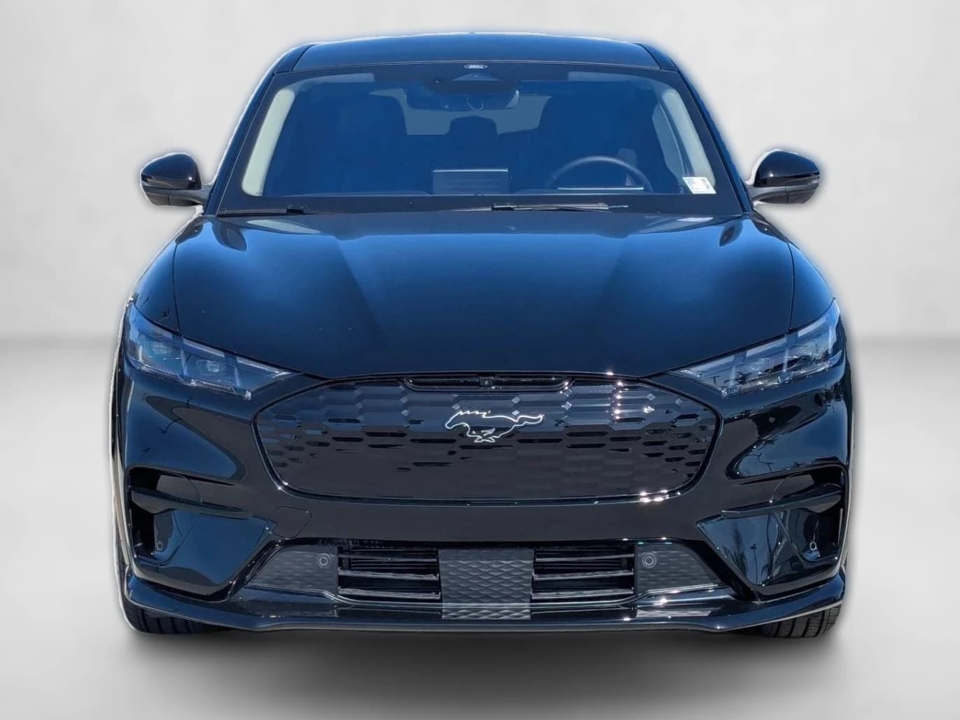 Ford Mustang Mach-E Premium AWD 2026 — side view