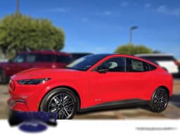 Ford Mustang Mach-E Premium AWD 2026 — side view