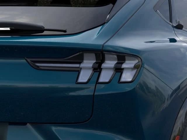 Ford Mustang Mach-E Premium AWD 2026 — side view