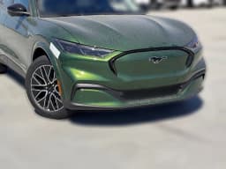 Ford Mustang Mach-E Premium AWD 2026 — side view