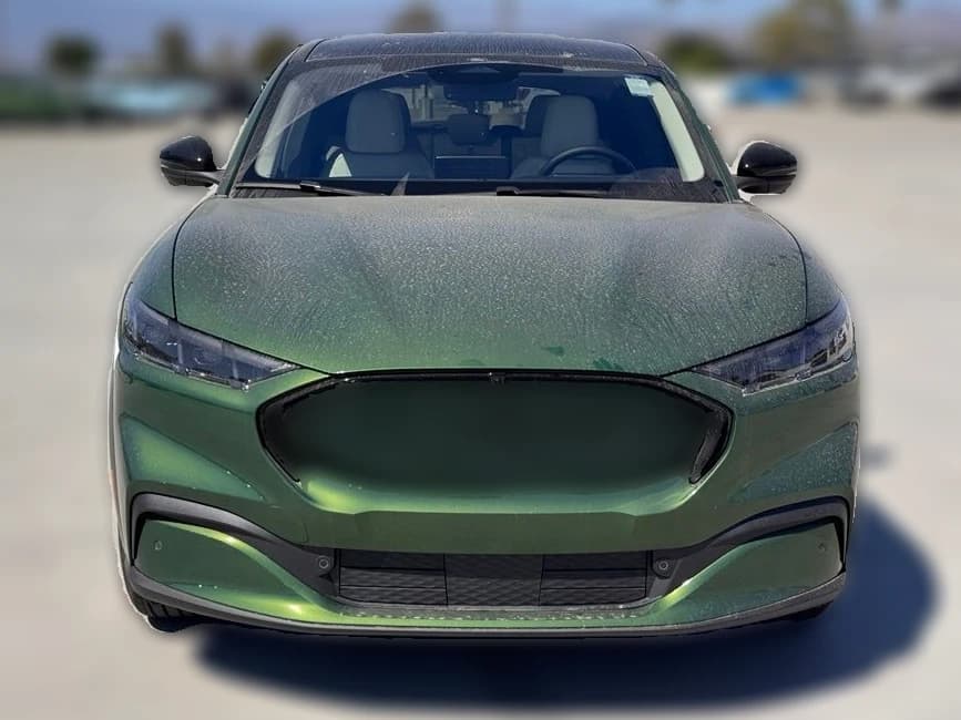 Ford Mustang Mach-E Premium AWD 2026 — side view