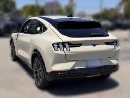 Ford Mustang Mach-E Premium AWD 2026 — side view