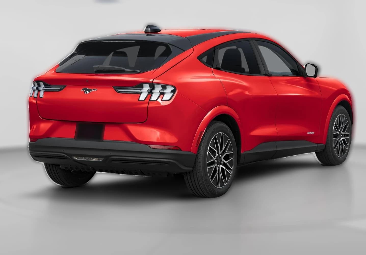 Ford Mustang Mach-E Premium AWD 2026 — side view