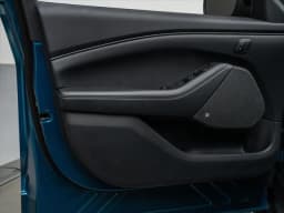 Ford Mustang Mach-E Premium AWD 2026 — side view