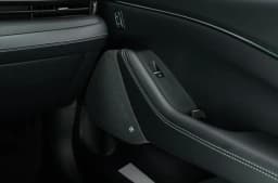 Ford Mustang Mach-E Premium AWD 2026 — side view