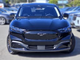 Ford Mustang Mach-E Premium AWD 2026 — side view
