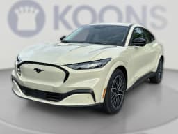 Ford Mustang Mach-E Premium AWD 2026 — side view