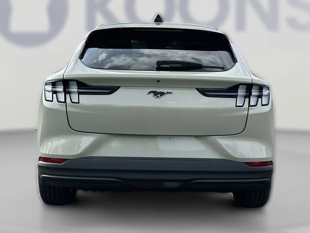 Ford Mustang Mach-E Premium AWD 2026 — side view