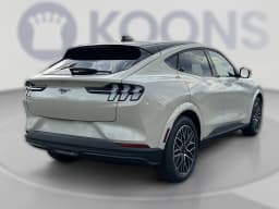 Ford Mustang Mach-E Premium AWD 2026 — side view