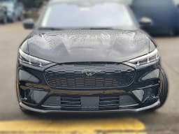 Ford Mustang Mach-E Premium AWD 2026 — side view