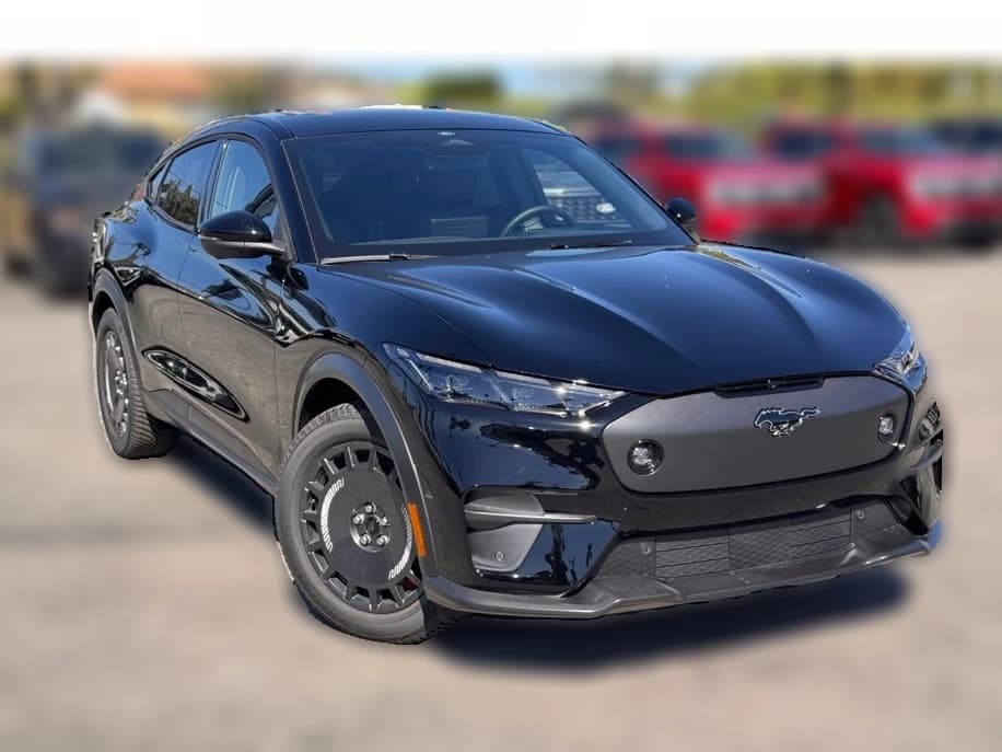 Ford Mustang Mach-E GT AWD 2026 — side view