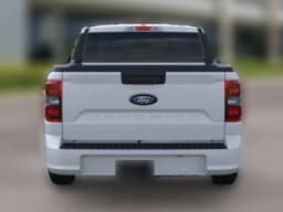 Ford Maverick Lobo Standard AWD SuperCrew 2026 — side view