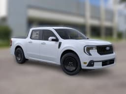 Ford Maverick Lobo Standard AWD SuperCrew 2026 — side view