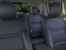 Ford Maverick Lobo Standard AWD SuperCrew 2026 — side view