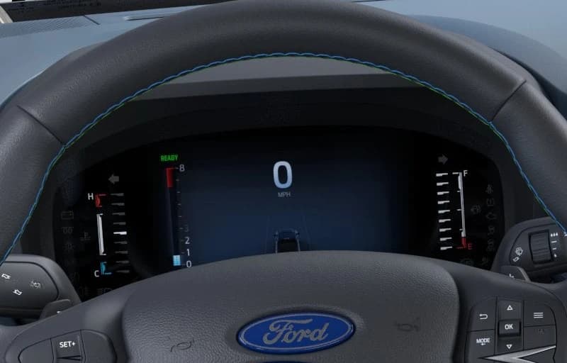 Ford Maverick Lobo Standard AWD SuperCrew 2026 — side view