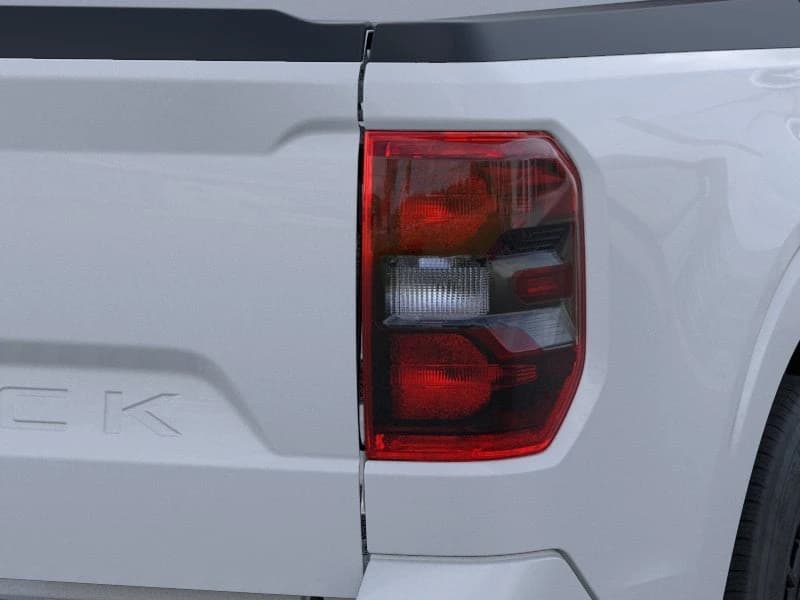 Ford Maverick Lobo Standard AWD SuperCrew 2026 — side view