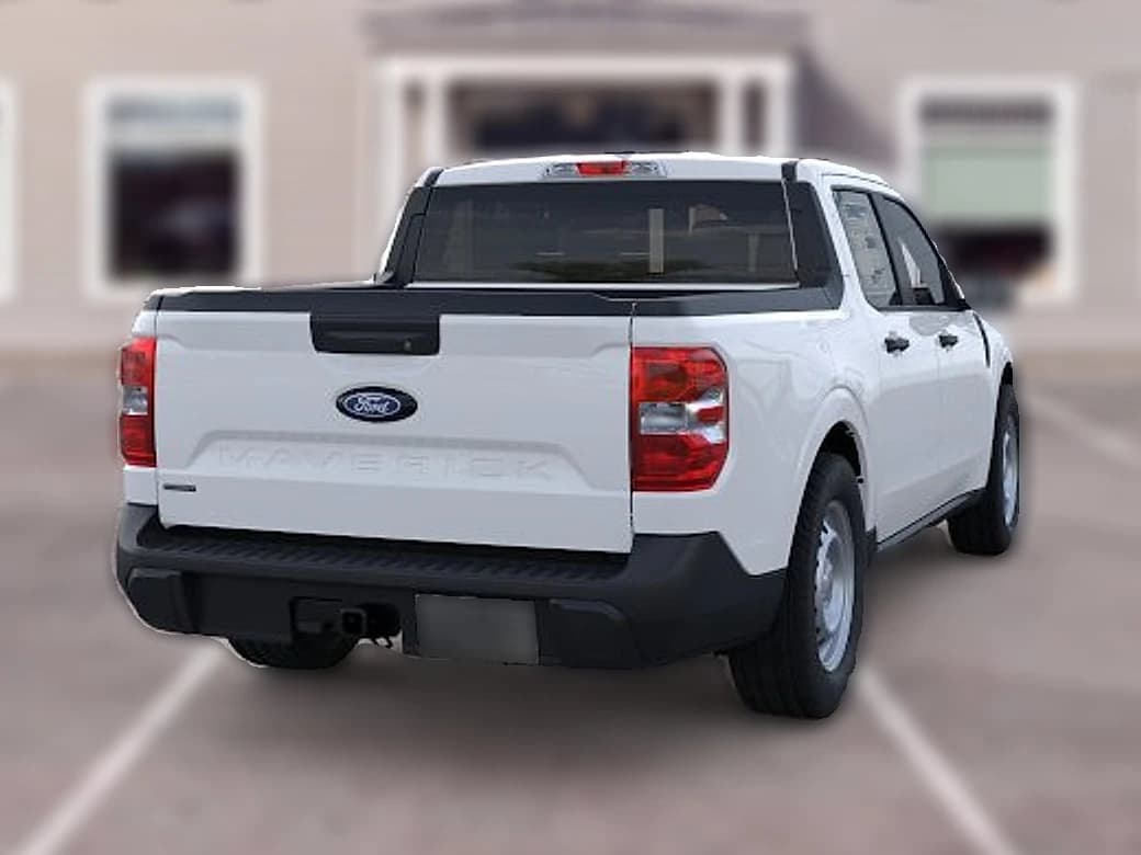 Ford Maverick XL FWD SuperCrew 2026 — side view