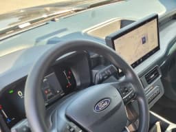Ford Maverick XL FWD SuperCrew 2026 — side view