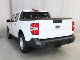 Ford Maverick XL FWD SuperCrew 2026 — side view