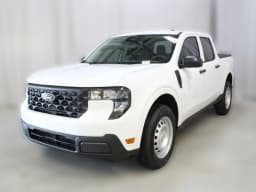 Ford Maverick XL FWD SuperCrew 2026 — side view