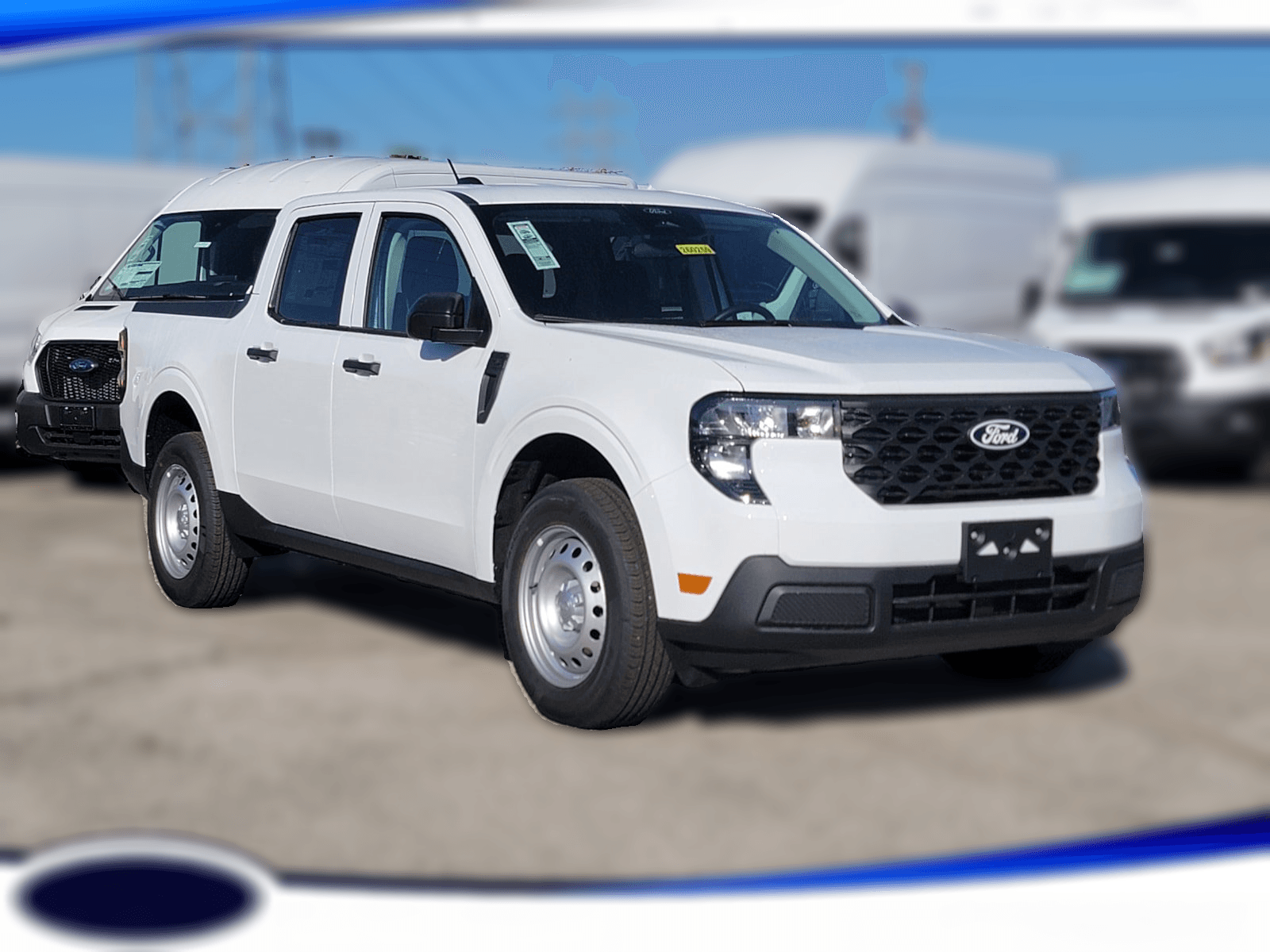 Ford Maverick XL FWD SuperCrew 2026 — side view