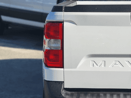 Ford Maverick XL FWD SuperCrew 2026 — side view