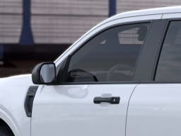 Ford Maverick XL FWD SuperCrew 2026 — side view