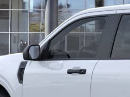 Ford Maverick XL FWD SuperCrew 2026 — side view
