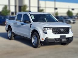 Ford Maverick XL FWD SuperCrew 2026 — side view