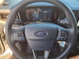 Ford Maverick XL FWD SuperCrew 2026 — side view