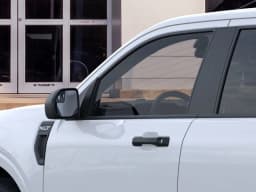 Ford Maverick XLT FWD SuperCrew 2026 — side view