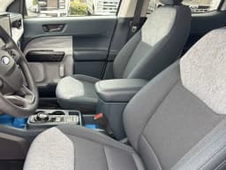 Ford Maverick XLT FWD SuperCrew 2026 — side view