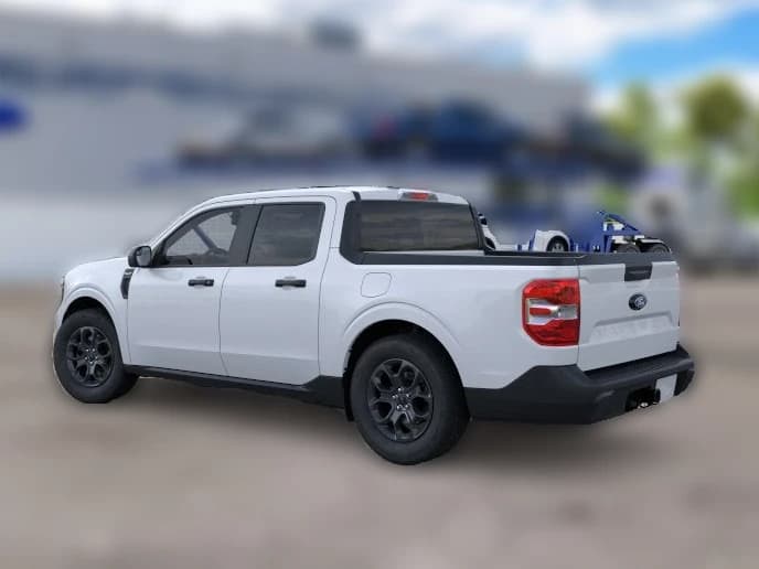 Ford Maverick XLT FWD SuperCrew 2026 — side view