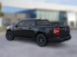 Ford Maverick XLT AWD SuperCrew 2026 — side view