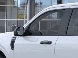 Ford Maverick XLT AWD SuperCrew 2026 — side view