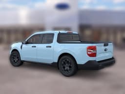 Ford Maverick XLT AWD SuperCrew 2026 — side view