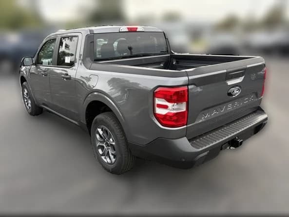 Ford Maverick XLT AWD SuperCrew 2026 — side view