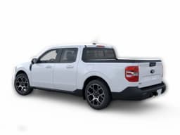 Ford Maverick LARIAT AWD SuperCrew 2026 — side view
