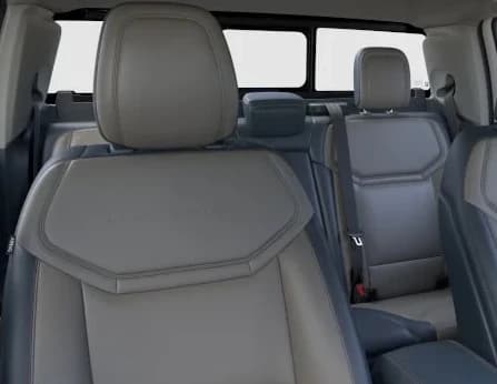 Ford Maverick LARIAT AWD SuperCrew 2026 — side view