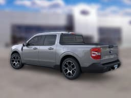 Ford Maverick LARIAT AWD SuperCrew 2026 — side view