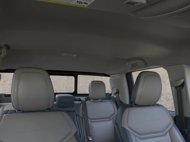 Ford Maverick LARIAT AWD SuperCrew 2026 — side view
