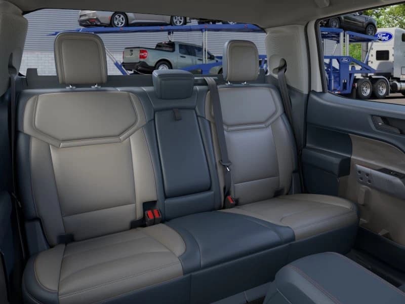 Ford Maverick LARIAT AWD SuperCrew 2026 — side view