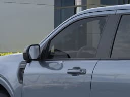 Ford Maverick LARIAT AWD SuperCrew 2026 — side view