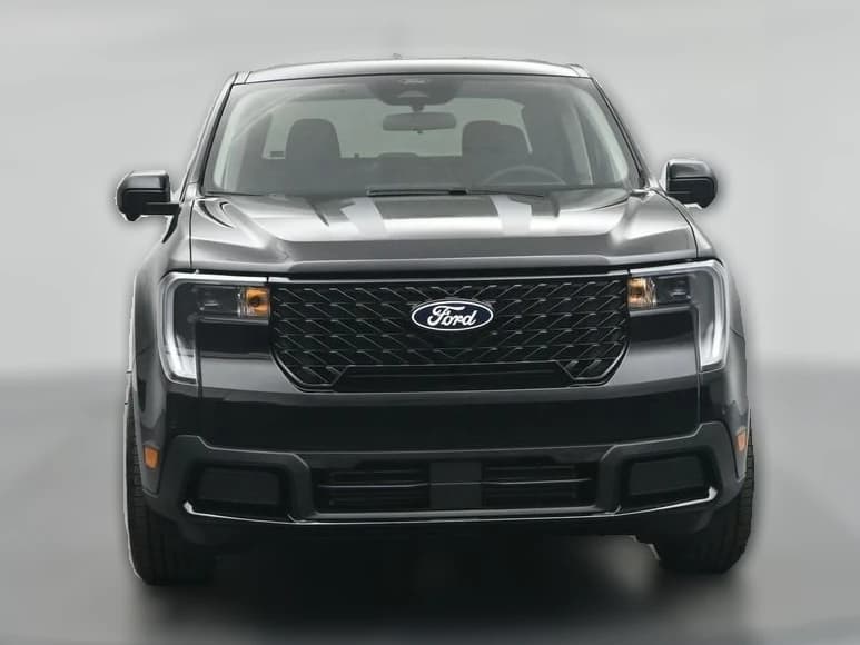 Ford Maverick LARIAT AWD SuperCrew 2026 — side view