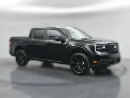 Ford Maverick LARIAT AWD SuperCrew 2026 — side view