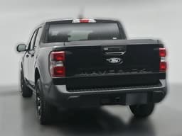 Ford Maverick LARIAT AWD SuperCrew 2026 — side view
