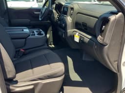 Chevrolet Silverado 1500 Custom 2WD Crew Cab 147" 2026 — side view