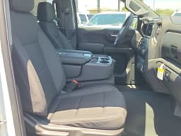 Chevrolet Silverado 1500 Custom 2WD Crew Cab 147" 2026 — side view
