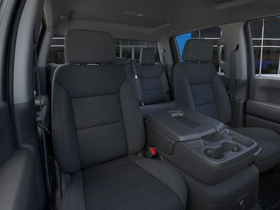 Chevrolet Silverado 1500 Custom Trail Boss 4WD Crew Cab 147" 2026 — side view