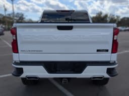 Chevrolet Silverado 1500 RST 4WD Crew Cab 147" 2026 — side view